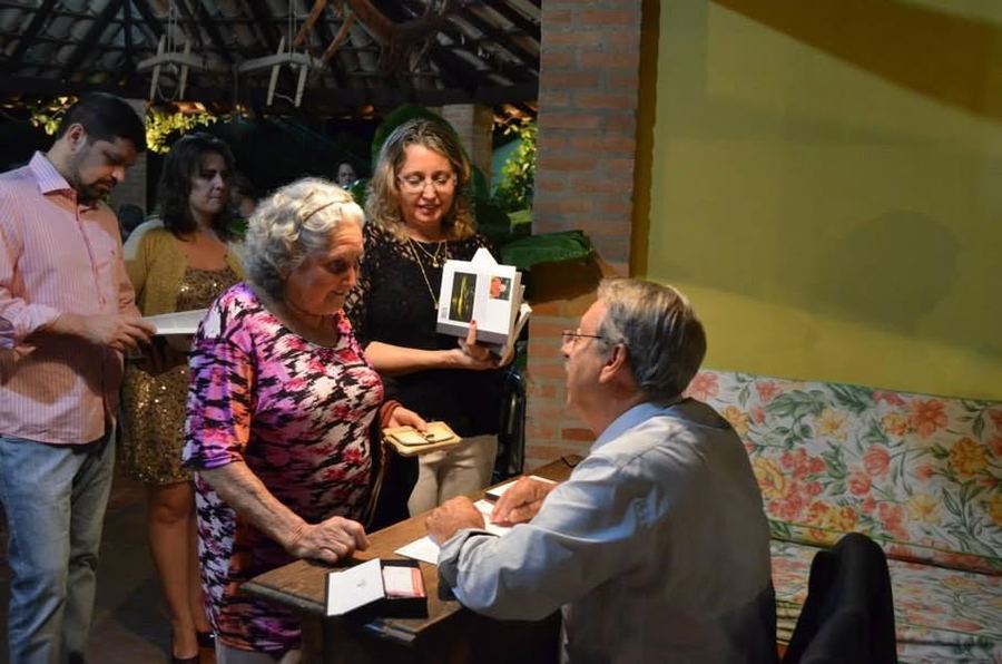 PARA OS PARENTES E AMIGOS, "D.ISOLETA", IRMÃ DE IOLANDA. VEIO DE RIBEIRÃO PRETO