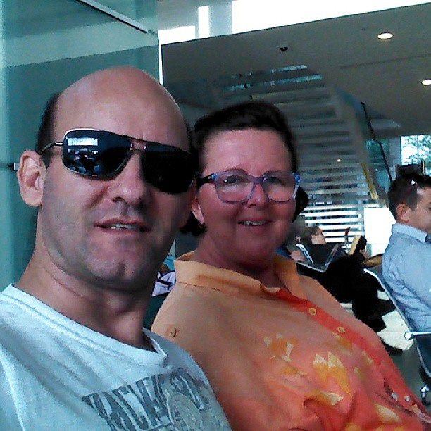 ENTRARAM DE NOVO NO AVIÃO, WADILSON E MARLUCE ESTÃO VOANDO JÁ AO SOM DE CARLOS GARDEL