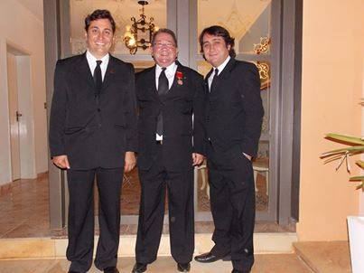 CIDADE BONITA É CIDADE ALEGRE QUINÉM GUAPÉ...O POVO TEM ROUPA DE TUDO QUANTO É MODELO