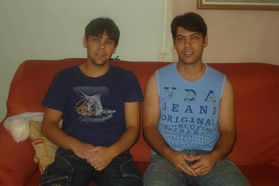 FILHOS DO EDGAR DA D.DIOLA.PARECE E MUITO