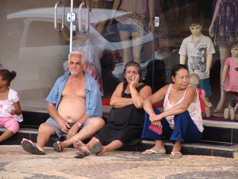 TI-TI-TI NA AVENIDA BRASIL