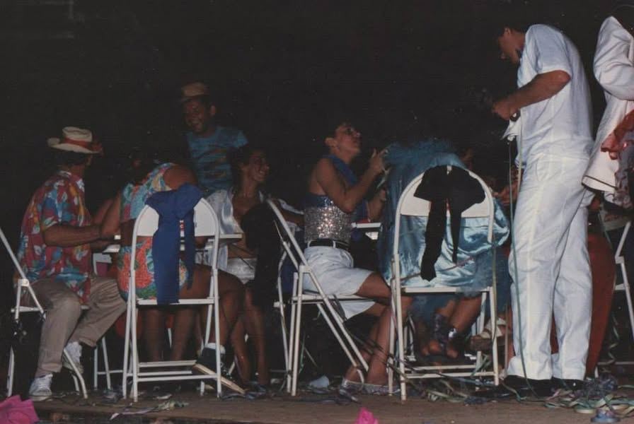 RECORDANDO OUTROS TEMPOS