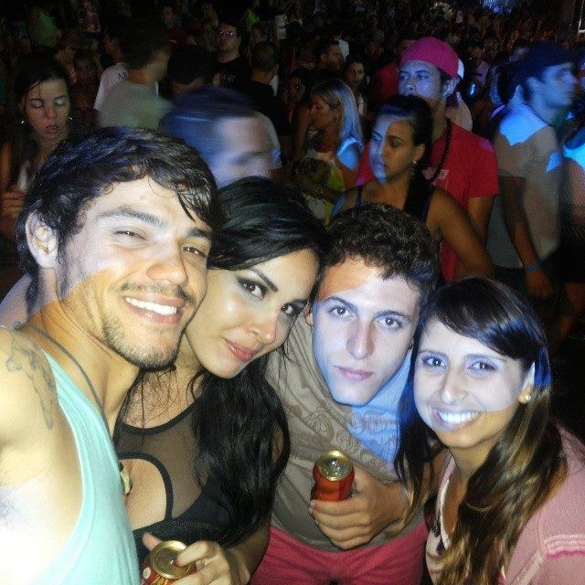 ALEGRIA.................BRUNO E MARIANA