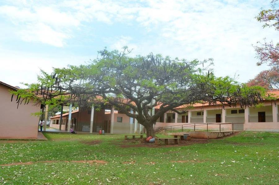 PÁTIO DO GRUPO D. AGOSTINHA FLOR DE MARIA