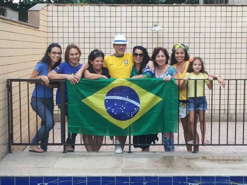 NA CIDAD MARAVILHOSA, FLÁVIA,ÂNGELA DO GASTÃO E OS PARENTES FILHOS DE ZAURI