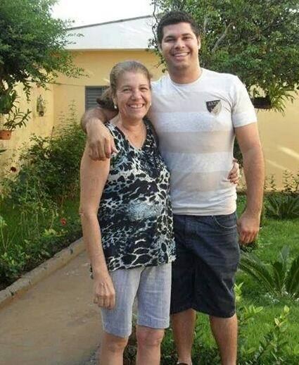 AS MENINAS DO PADRE JOÃO