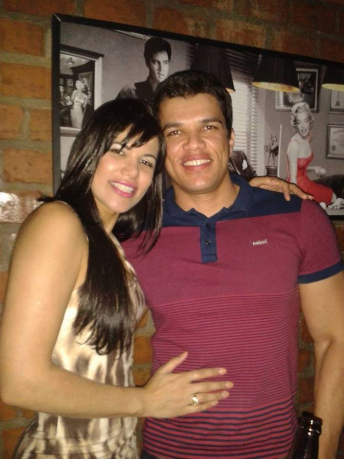 BENZADEUS, IRMÃOS BONITOS,MORENOS