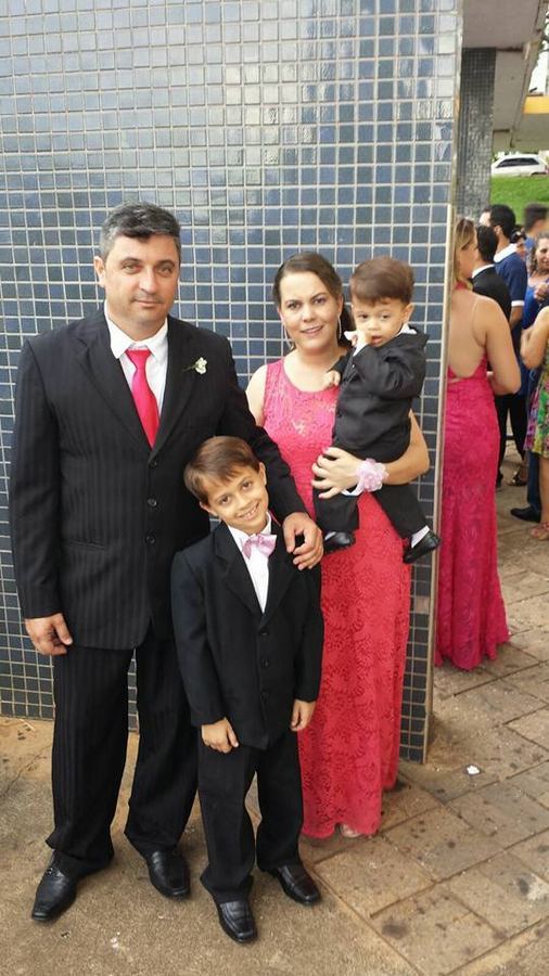 BENZADEUS, MAS QUE POMADA