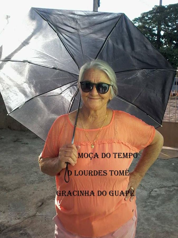 SUA SOMBRINHA TÁ GOTEIRANDO